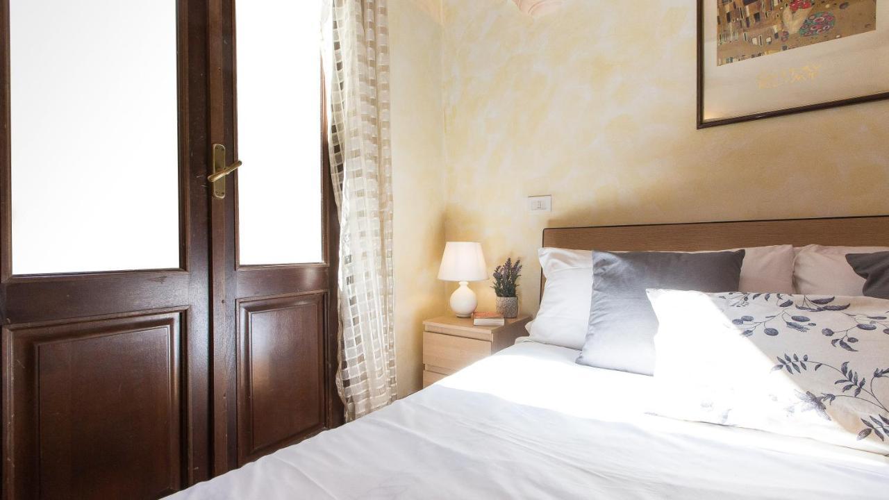 Rental In Rome Luce Apartment Esterno foto